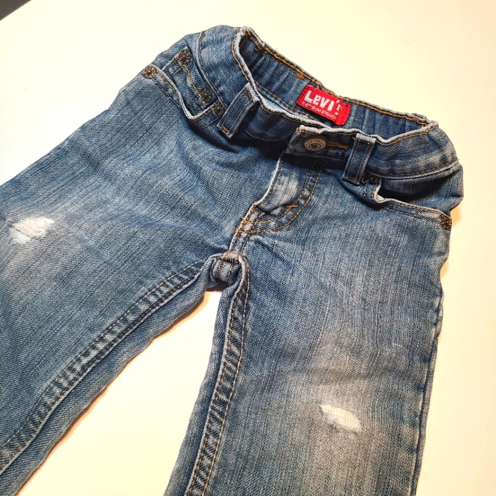 Levi's 514 Jeans